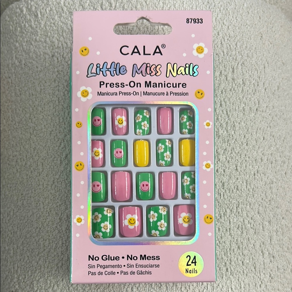 Little Miss Nails Press-On Manicure - Pink and Green